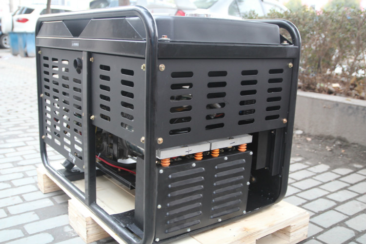 小型柴油發電機的電力供應穩定性:持續供電的保證 小型柴油發電機的電力供應穩定性:持續供電的保證