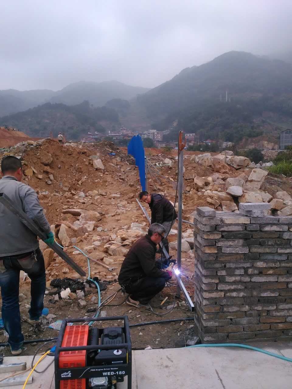 新能源技術對傳統發電機行業的影響分析